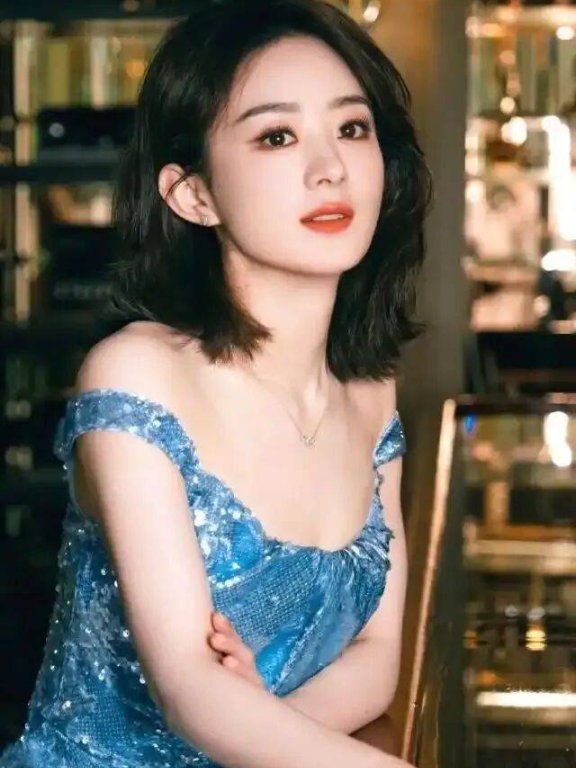 赵丽颖靓丽写真美爆了！雪肤玉貌身材曼妙性感撩人