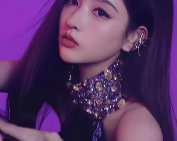 王玉雯四天四种风格，造型随意切