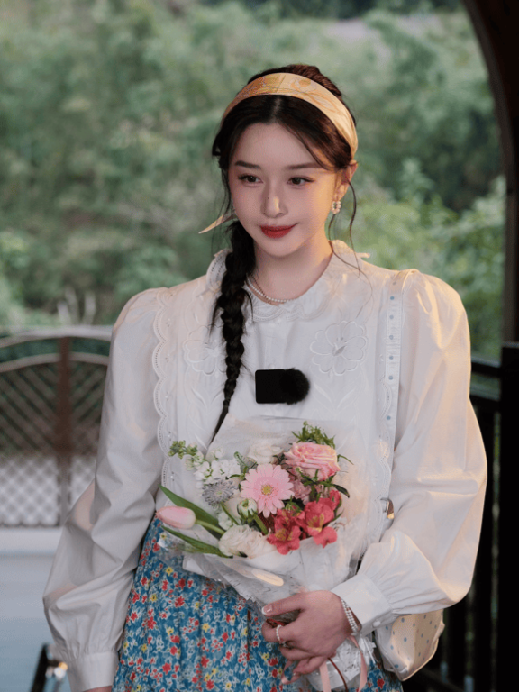 浪姐2026节目风波不断？看孙怡阚清子的时尚穿搭，展现好衣品