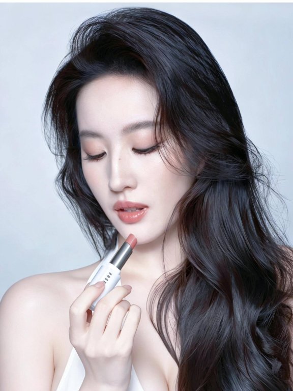 刘亦菲再次展现绝美代言美照，性感迷人又热火奔放
